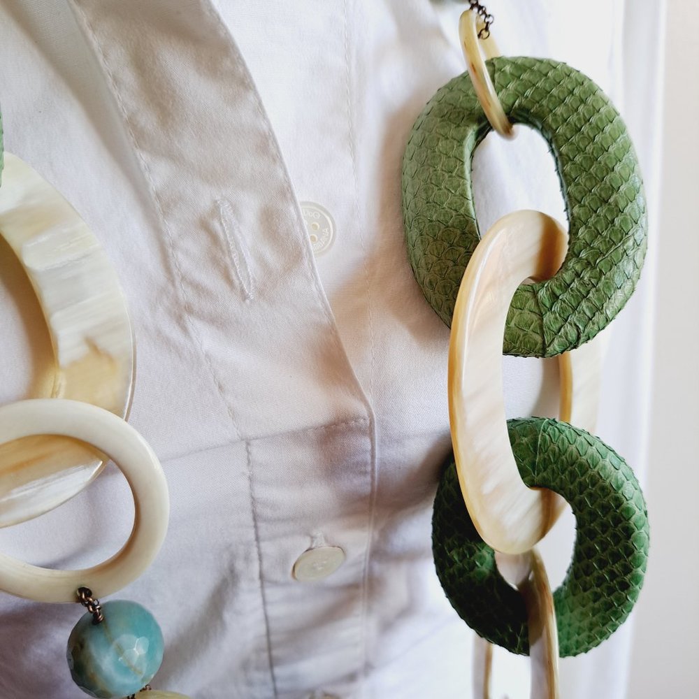 AMLE Italian Long Horn Green Chain Necklace with Python skin - Picture 6 of 16